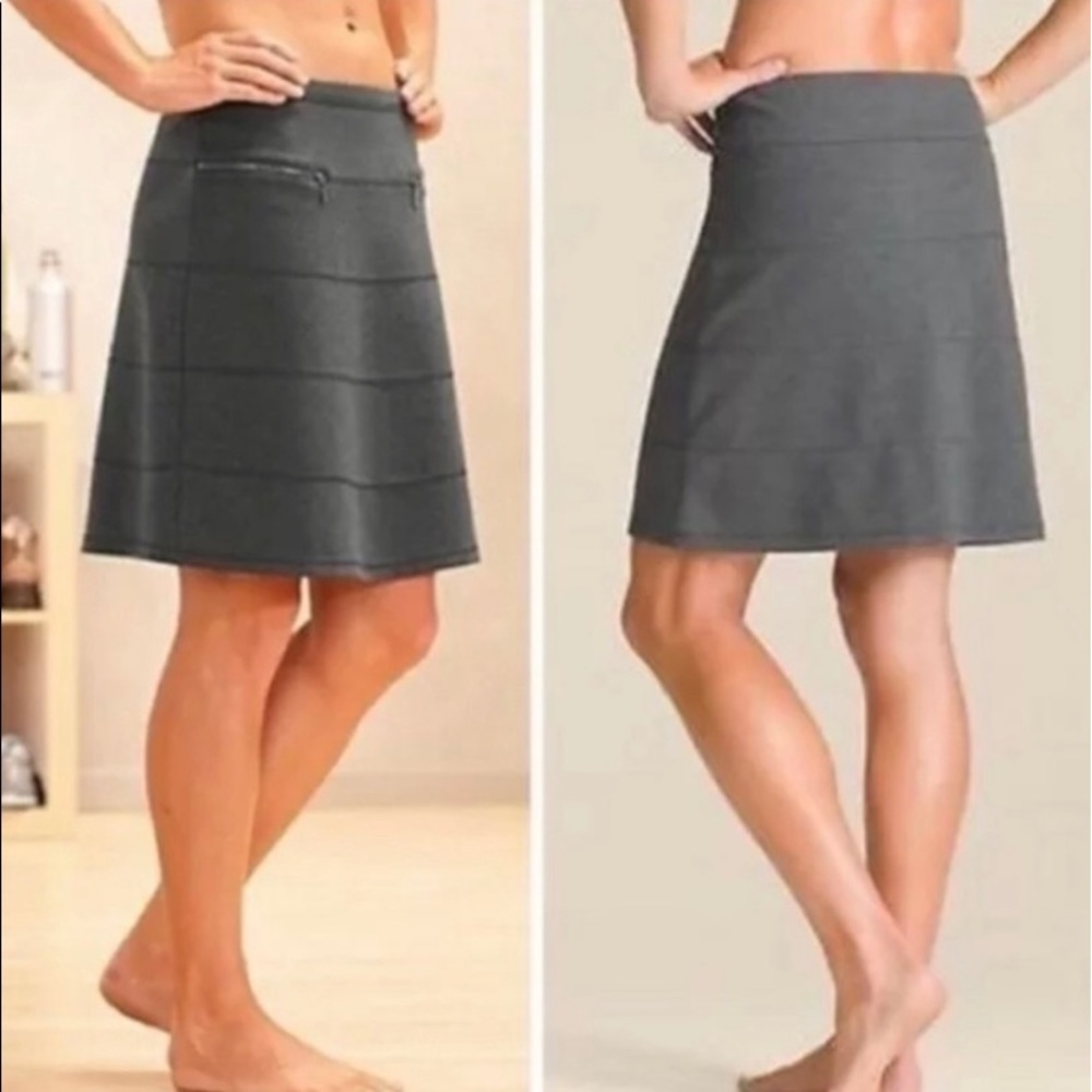 Athleta mini skirt Strata gray ponte stretch Small active athleisure neutral